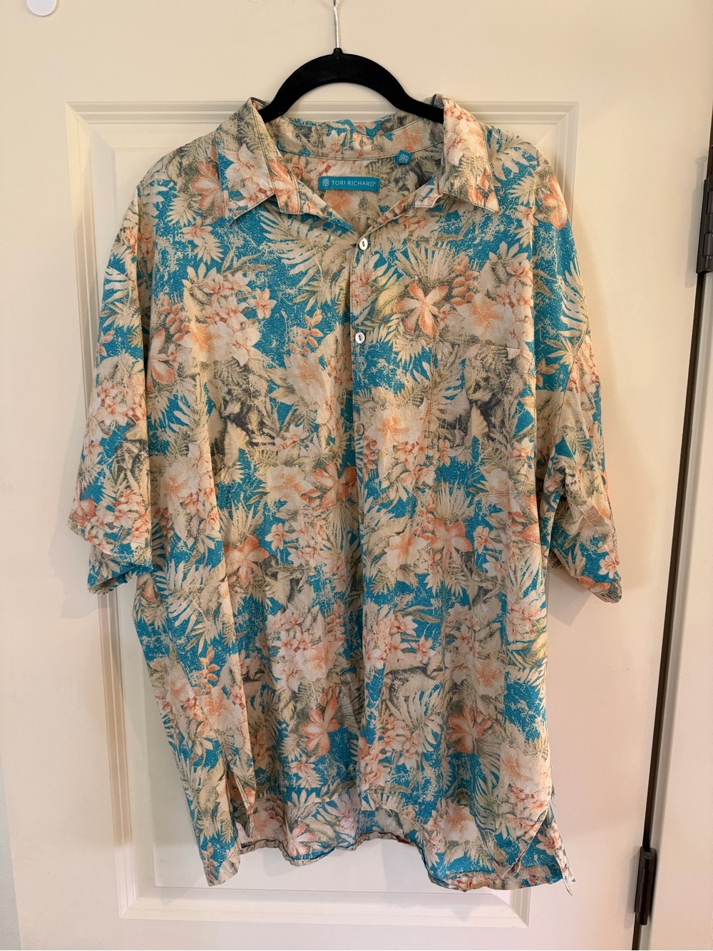 Tori Richard Turquoise Floral Short-Sleeve Button-Up Shirt